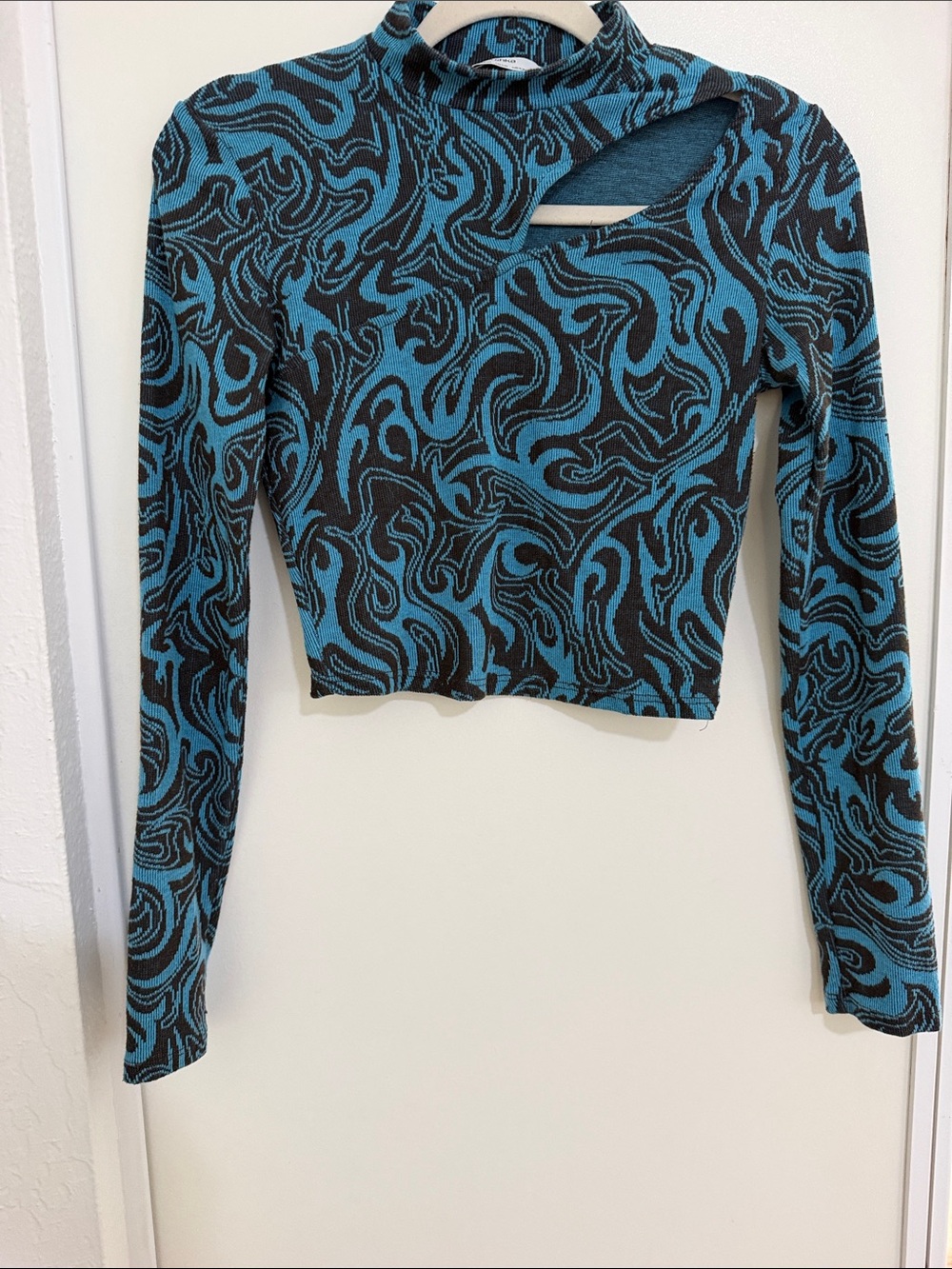 Bershka Blue & Black Swirl Cutout Long-Sleeve Top | M